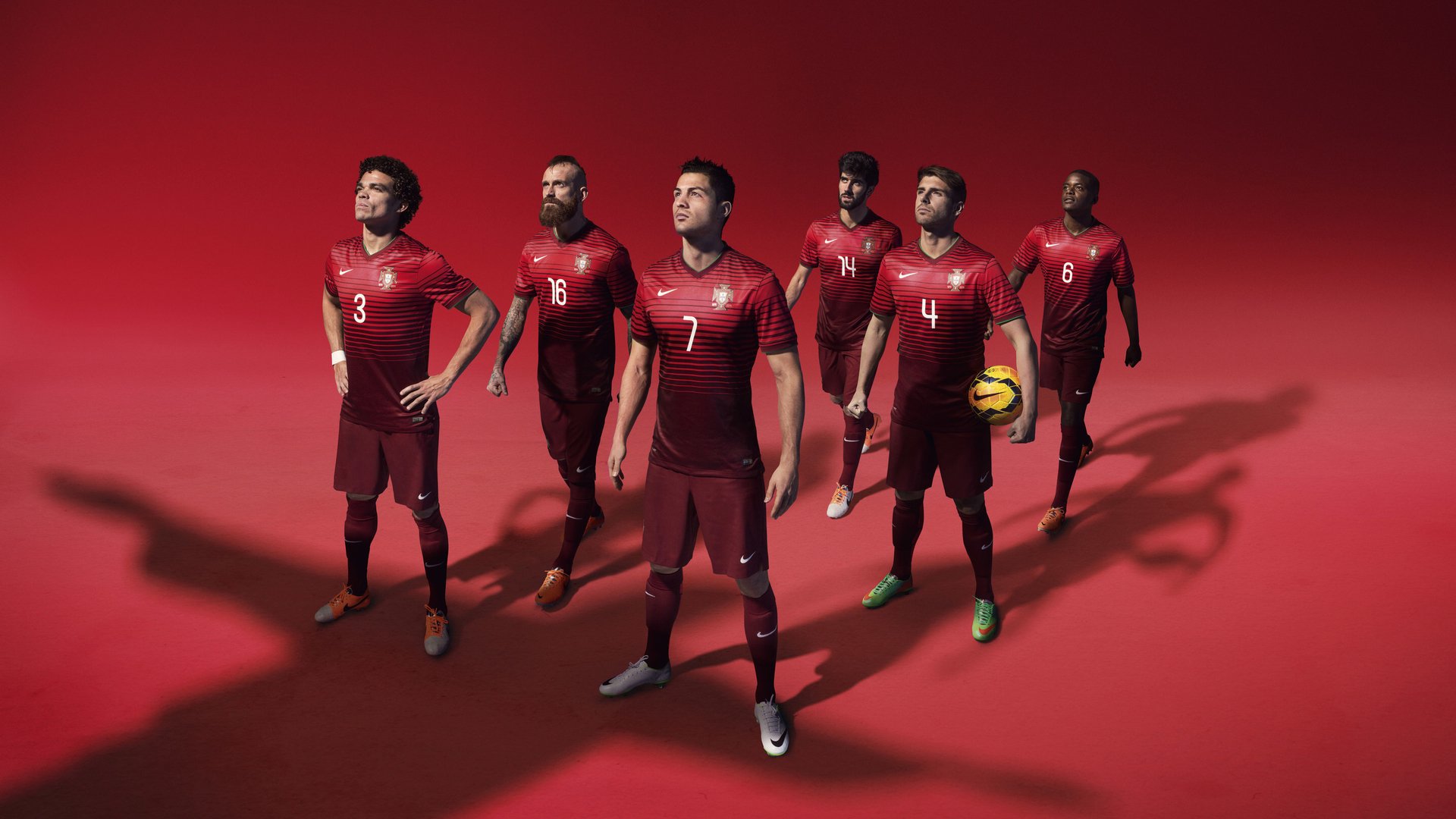 纳达尔鏖战五盘惊险晋级，法网男单八强再添经典对决