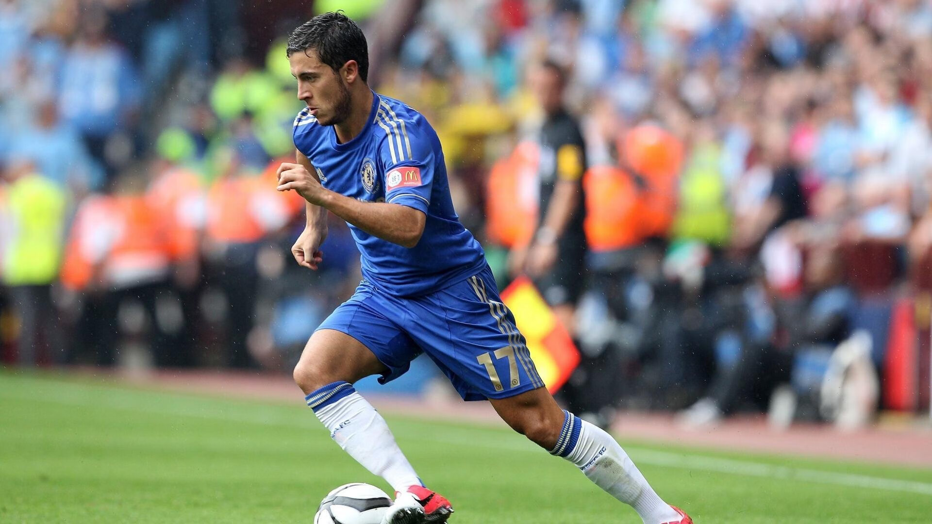 中国短道速滑队世界杯首站斩获两金 年轻小将表现亮眼